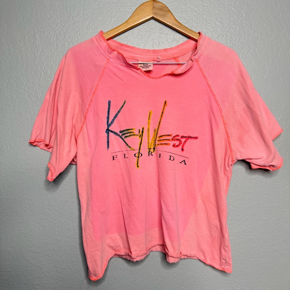 Vintage Pink Graphic key west Tee Sz S/M
